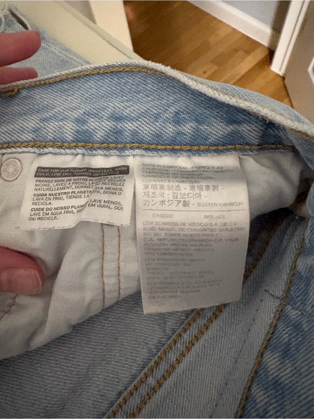 Levi's Light Wash Distressed 501 Cutoff Denim Shorts - Picture 10 of 10